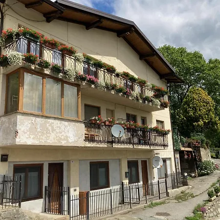 Apartment Sur Nus Quart